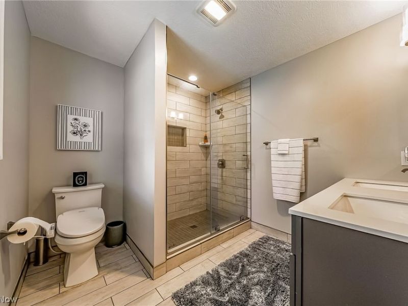 26105 Westwood Road, Westlake, OH 44145 Photo 30