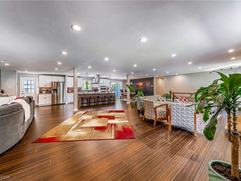 26105 Westwood Road, Westlake, OH 44145 Photo 4