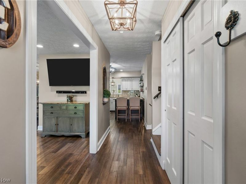 440 Moore Road , Green, OH 44319 Photo 7