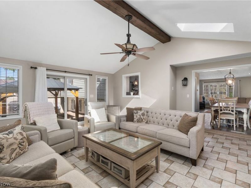 440 Moore Road , Green, OH 44319 Photo 9