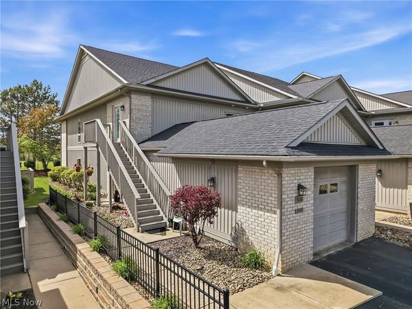 506 Milton Commons Boulevard , Lake Milton, OH 44429