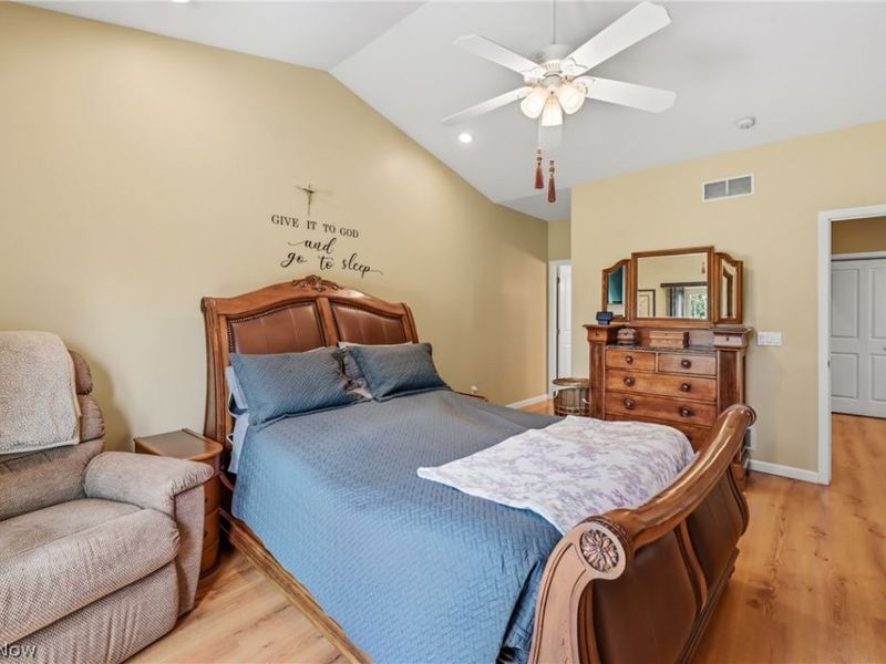 506 Milton Commons Boulevard , Lake Milton, OH 44429 Photo 12