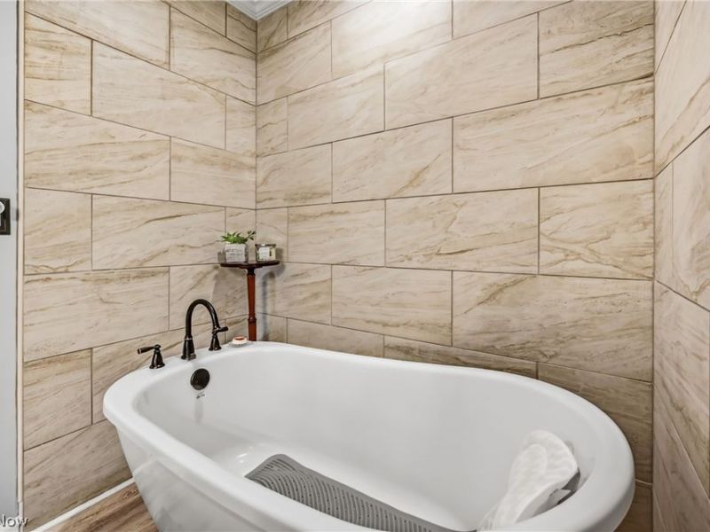 506 Milton Commons Boulevard , Lake Milton, OH 44429 Photo 16