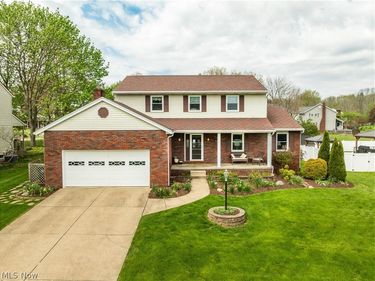 8811 Blitzen Road NW, North Canton, OH 44720