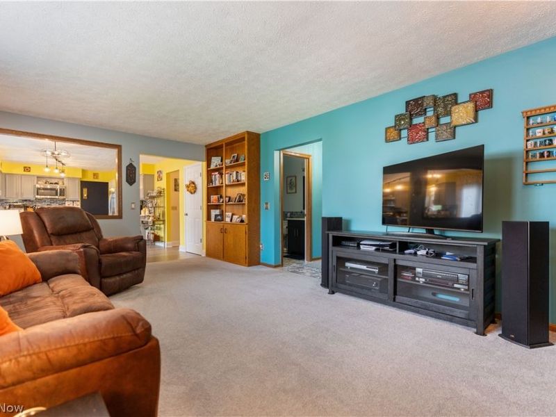 8811 Blitzen Road NW, North Canton, OH 44720 Photo 21