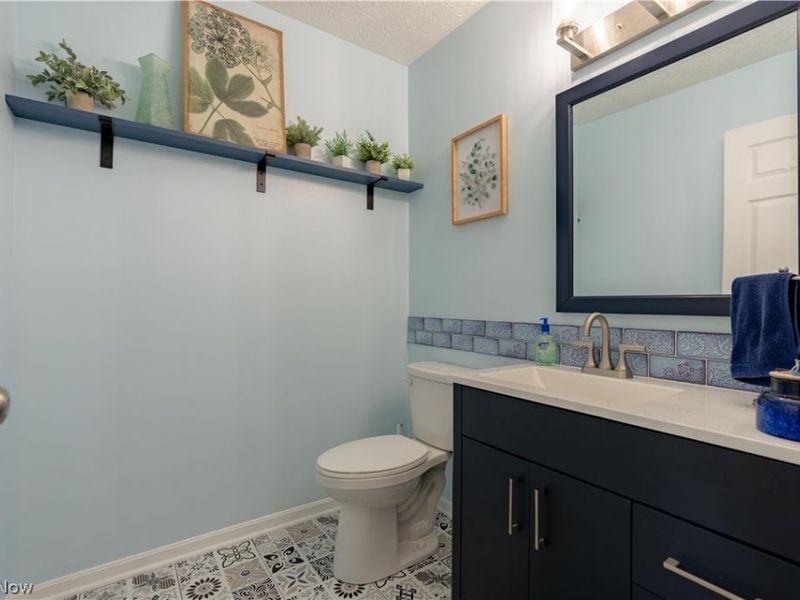 8811 Blitzen Road NW, North Canton, OH 44720 Photo 25