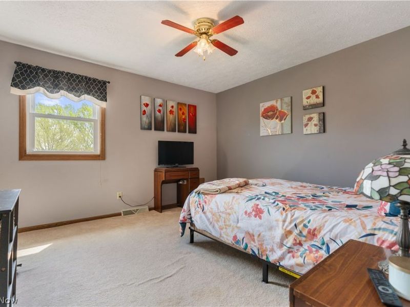 8811 Blitzen Road NW, North Canton, OH 44720 Photo 36