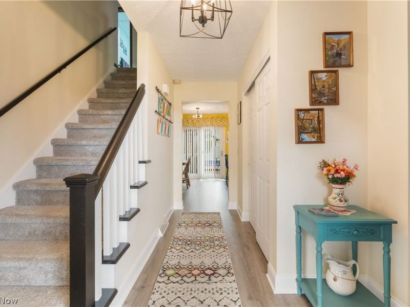 8811 Blitzen Road NW, North Canton, OH 44720 Photo 7