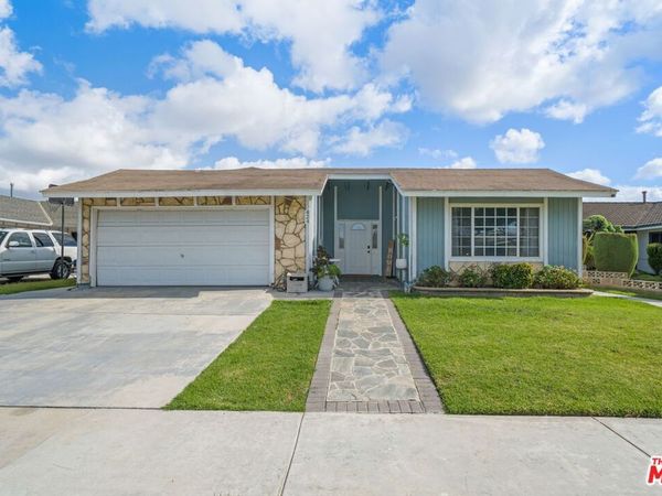424 E Moorehaven Drive, Carson, CA 90746