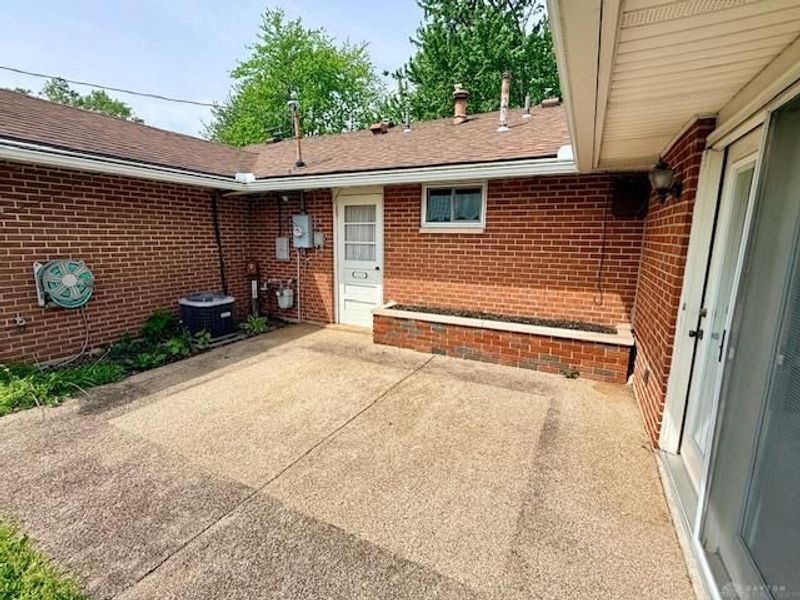 302 Kenyon Drive, Wilmington, OH 45177 Photo 11