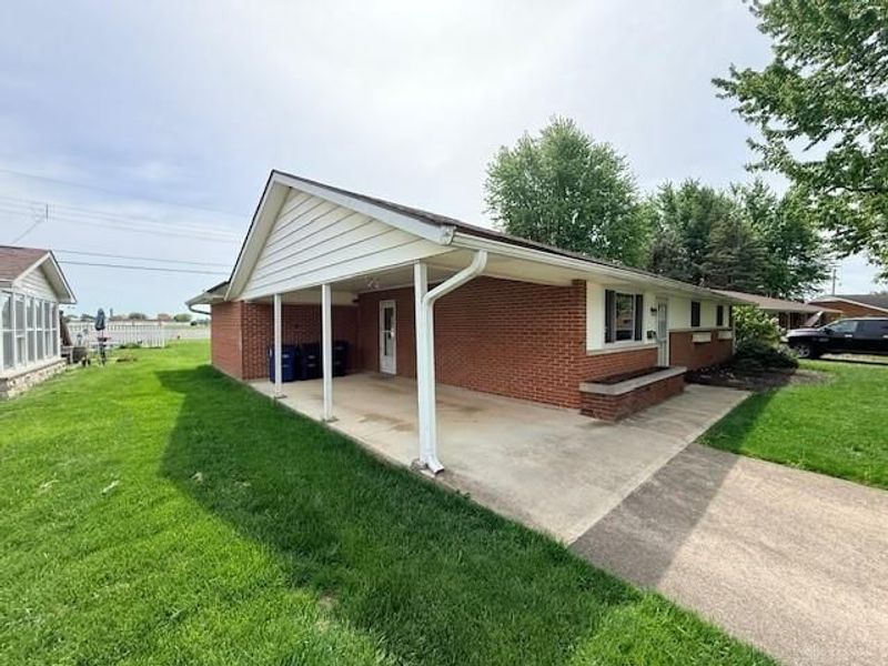 302 Kenyon Drive, Wilmington, OH 45177 Photo 12