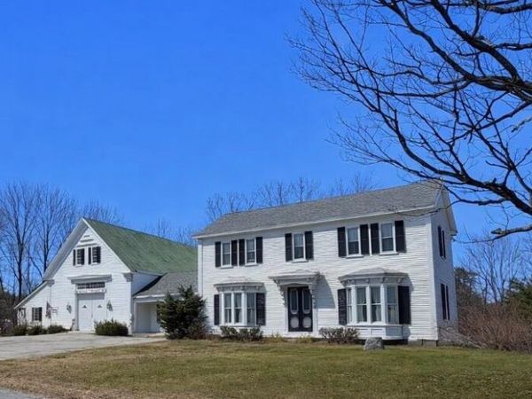 12 S Road, Parsonsfield, ME 04047