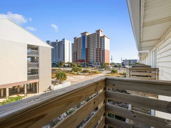 344 E Beach Blvd, Unit 10, Gulf Shores, AL 36542