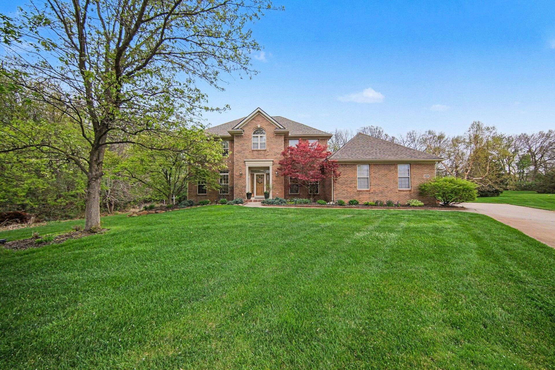 5559 Creekview Drive, Ann Arbor, MI 48108 Main Photo