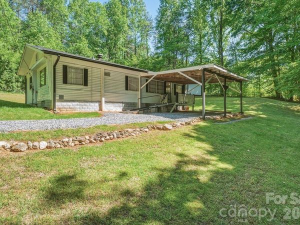 3823 Hickory Highway , Statesville, NC 28677