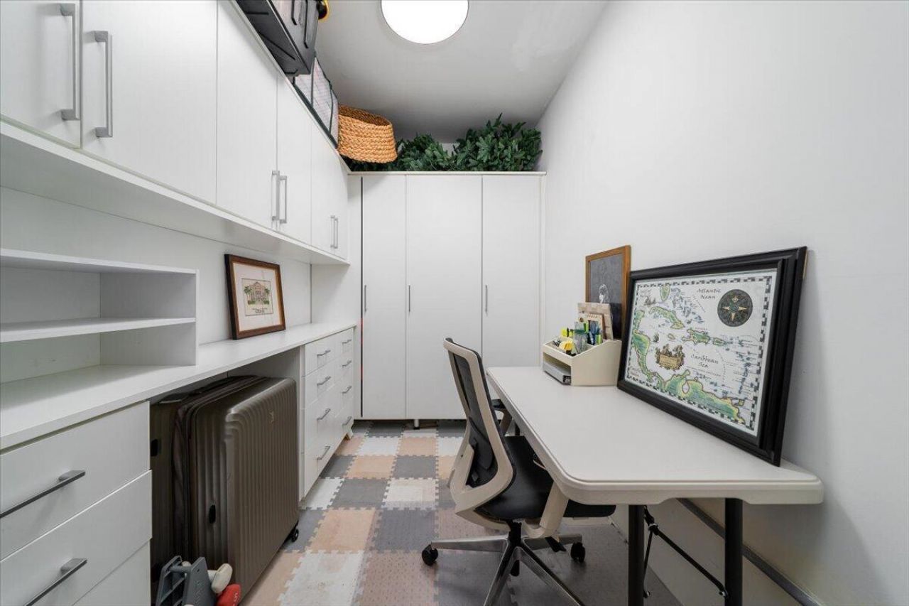 1824 Chatelain Way Photo 18