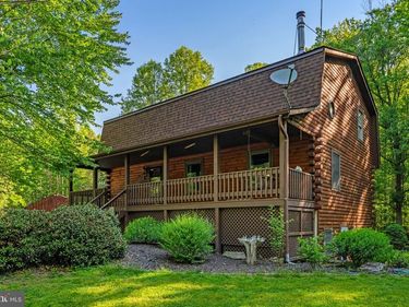 10418 CLIFF MILLS ROAD, MARSHALL, VA 20115