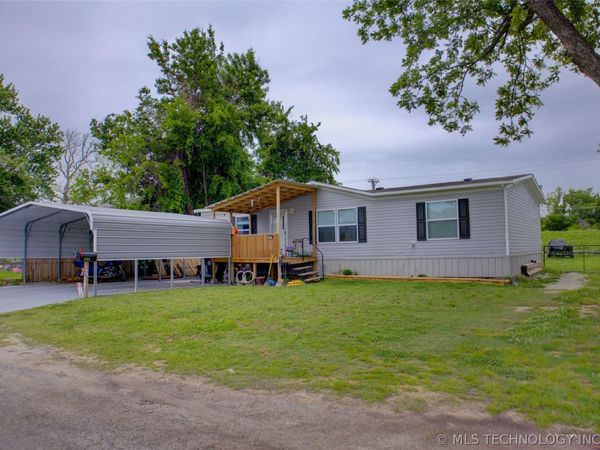 5769 W 1st Street , Sand Springs, OK 74127