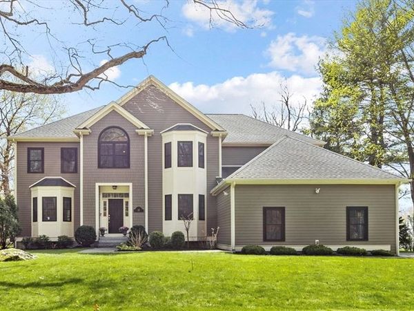 15 Summer St, Lexington, MA 02420