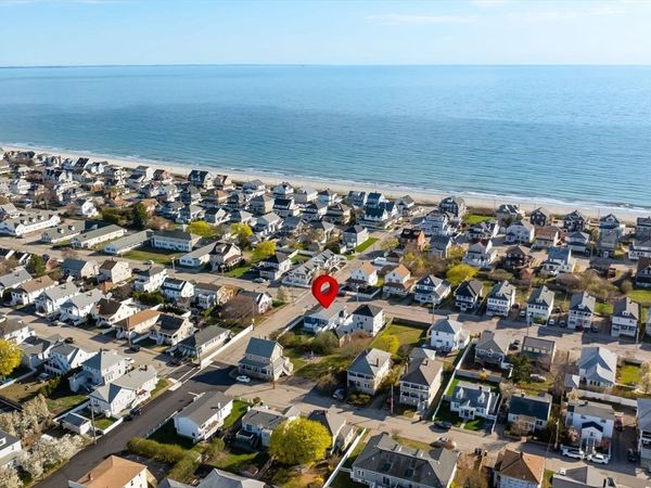 88 Revere St, Hull, MA 02045