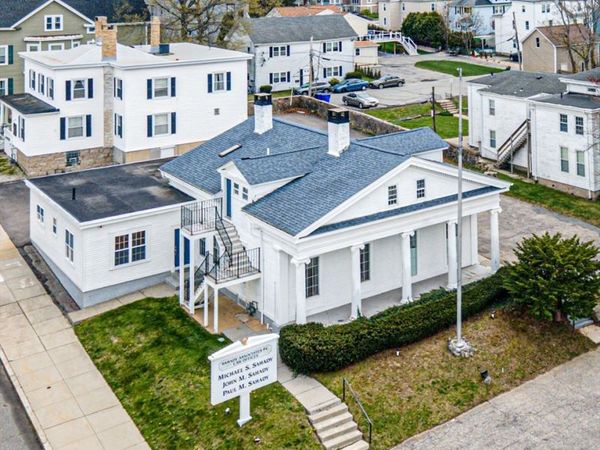 399 N Main St, Fall River, MA 02720