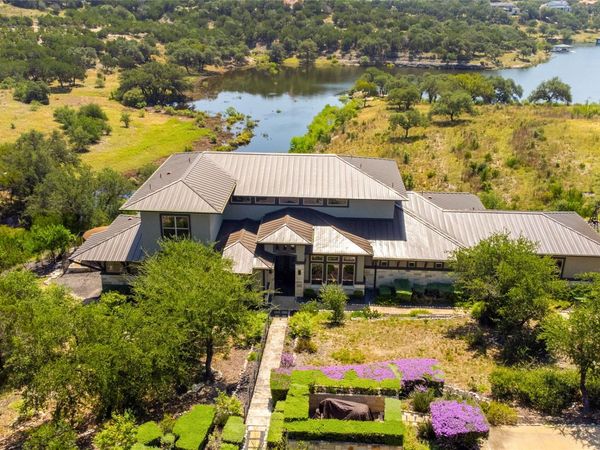 313 Angel Song CV, Spicewood, TX 78669