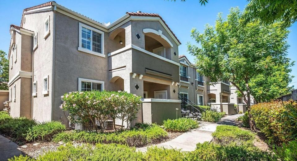 885 Halidon Way #612, Unit 612, Folsom, CA 95630 Photo