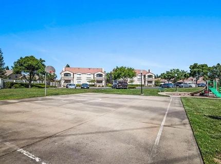 885 Halidon Way #612, Unit 612, Folsom, CA 95630 Photo