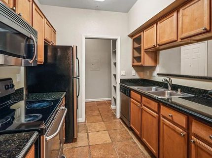 885 Halidon Way #612, Unit 612, Folsom, CA 95630 Photo