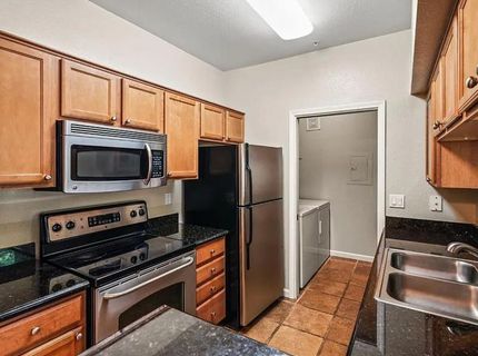 885 Halidon Way #612, Unit 612, Folsom, CA 95630 Photo