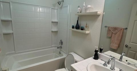 2001 Club Center Dr #3101, Unit 3101, Sacramento, CA 95835 Photo