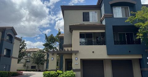 2001 Club Center Dr #3101, Unit 3101, Sacramento, CA 95835 Photo