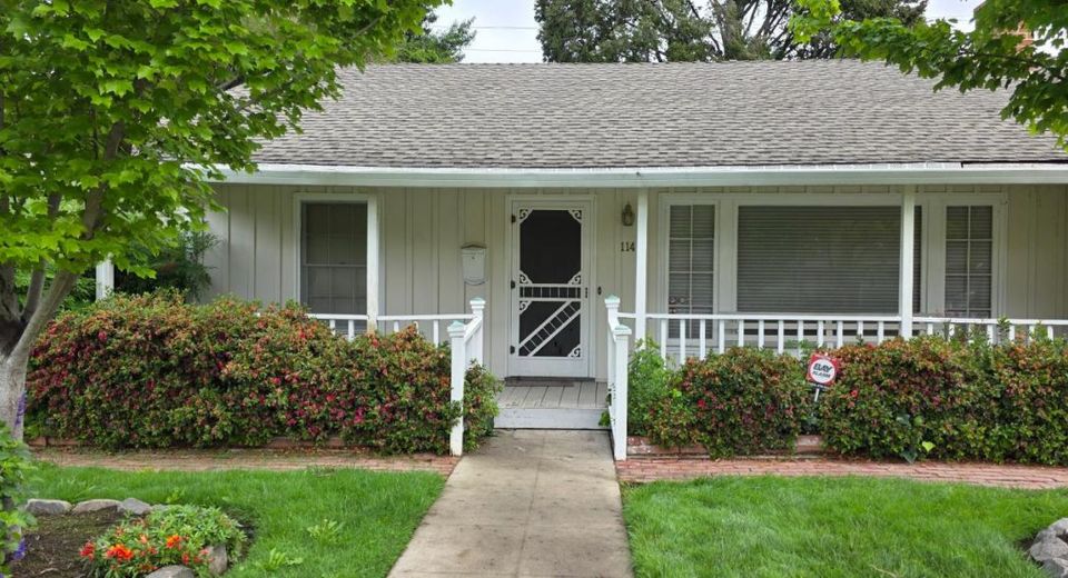 1149 W Benjamin Holt Dr, Stockton, CA 95207 Photo