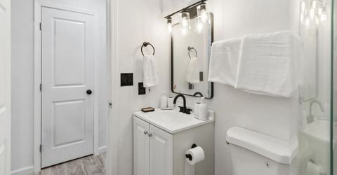 4419 La Cresta Way #1, Unit 1, Stockton, CA 95207 Photo