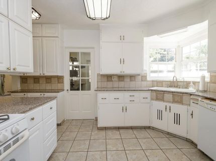 225 Fresno Ave, Modesto, CA 95351 Photo