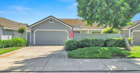 2204 Camborne Dr, Modesto, CA 95356 Photo