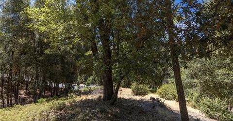 8 N Cedar Vista Cir N, Bass Lake, CA 93604 Photo