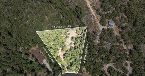 8 N Cedar Vista Cir N, Bass Lake, CA 93604 Photo