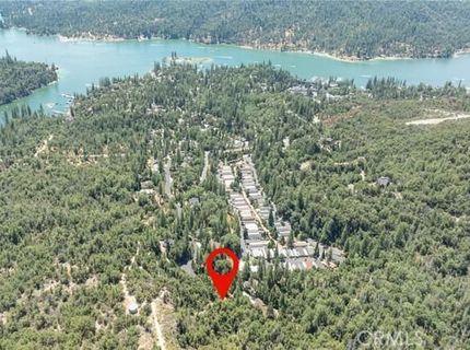 8 N Cedar Vista Cir N, Bass Lake, CA 93604 Photo