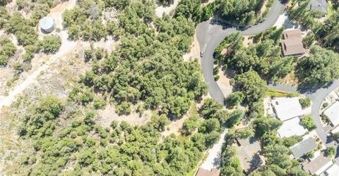8 N Cedar Vista Cir N, Bass Lake, CA 93604 Photo