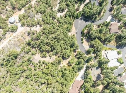 8 N Cedar Vista Cir N, Bass Lake, CA 93604 Photo