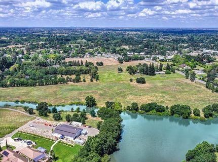 10500 Wilton Rd, Elk Grove, CA 95624 Photo