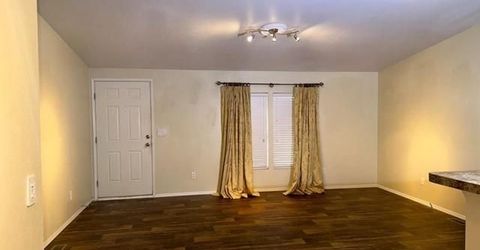 2572 S Willow Ave #201, Fresno, CA 93875 Photo