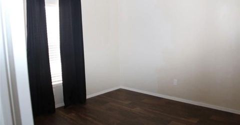 2572 S Willow Ave #201, Fresno, CA 93875 Photo