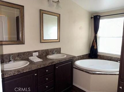 2572 S Willow Ave #201, Fresno, CA 93875 Photo