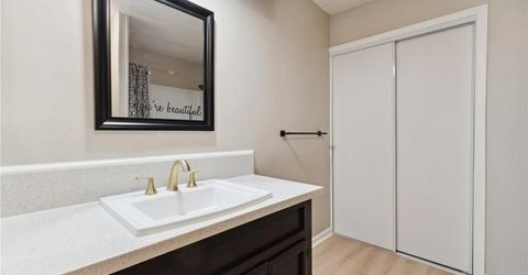 4401 Hughes Ln #148, Bakersfield, CA 93304 Photo
