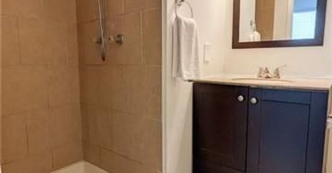 125 S Granada #42, Unit 42, Madera, CA 93637 Photo