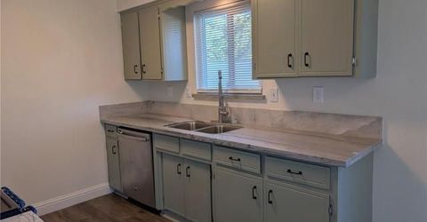 125 S Granada #42, Unit 42, Madera, CA 93637 Photo
