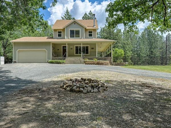 26750 Rockrose Ln, Colfax, CA 95713