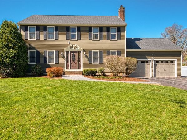 11 Antone Dr, Norton, MA 02766